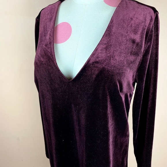 Dynamite Velour Long Sleeved Dress Sz S - Picture 2 of 4